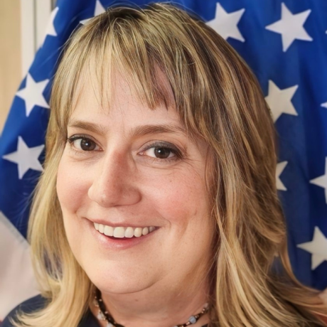 Headshot of Alison Kelly